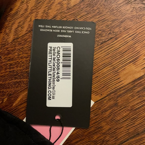 NWT PrettyLittleThing Bodycon Ruched Dress - Picture 3 of 5